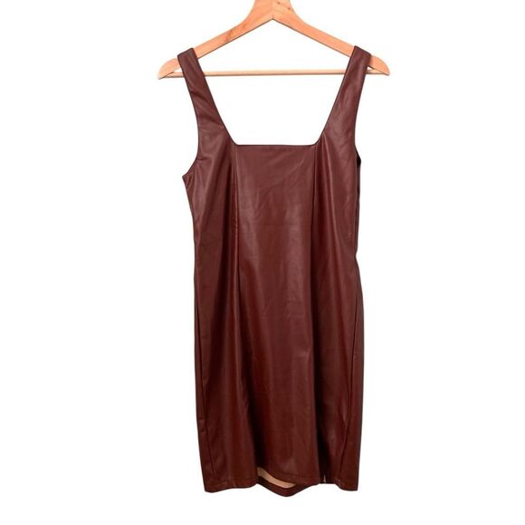 Jolie & Joy Brown Faux Leather Sleeveless Mini Dress in Size Medium - Picture 6 of 10